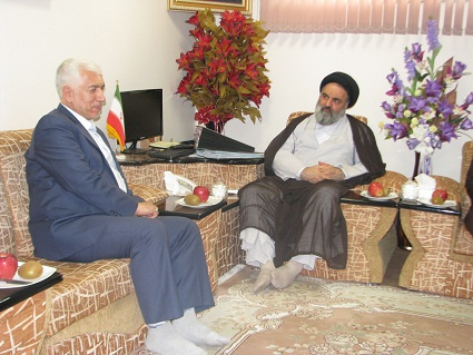 دیدار دکتر محمد اخباری با نماینده محترم ولی فقیه در کردستان