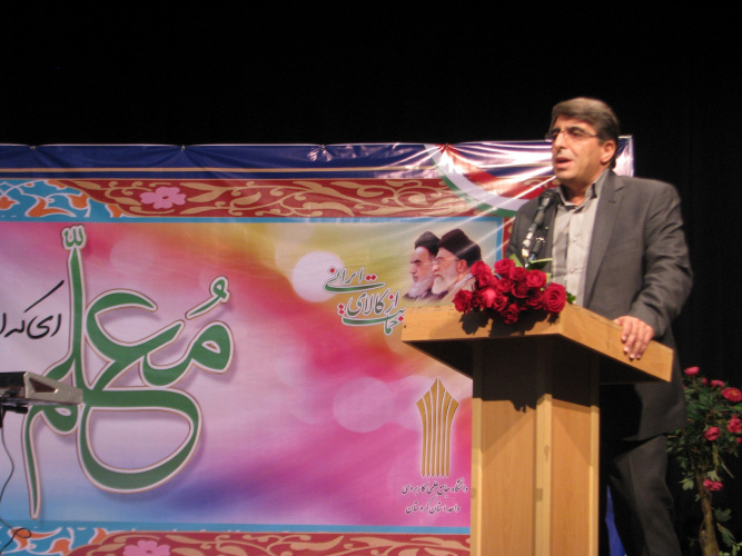 دکتر جوادی: توسعه کیفی و تضمین کیفیت نظام آموزشی کشور جز با مدرسین توانا میسر نمی شود.