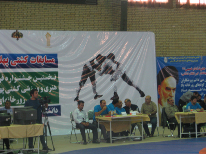 تیم کشتی پهلوانی واحد استانی کردستان اولین جشنواره فرهنگی ، ورزشی و هنری کشتی پهلوانی و هنرهای زورخانه ای در شهر اردبیل خوش درخشید.