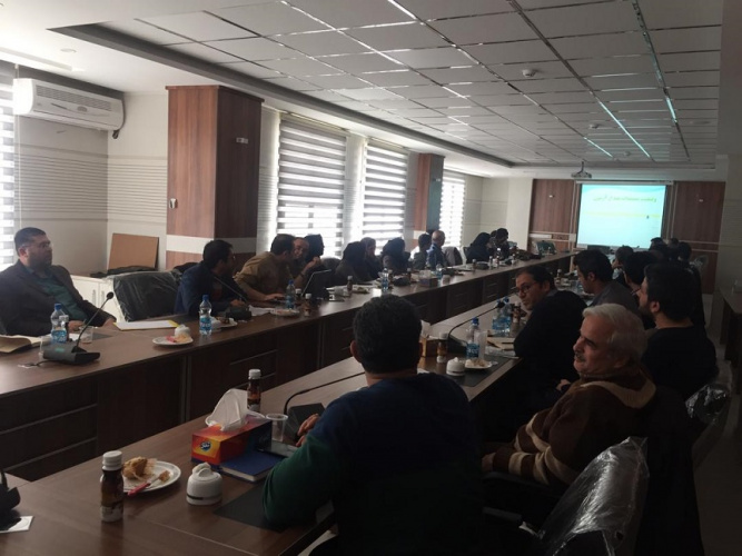 کارگاه توجیهی برگزاری آزمون های متمرکز در نشست هم اندیشی روسای مراکز علمی کاربردی استان کردستان