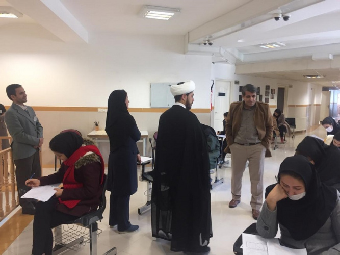 بازدید رئیس دانشگاه علمی کاربردی استان کردستان از امتحانات متمرکز مرکز نمونه کشوری