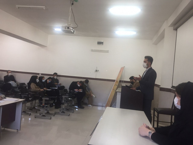 پنجمین دوره مسابقات مناظره دانشجویی دانشگاه علمی کاربردی استان کردستان برگزار شد