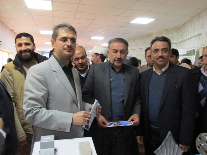 تجلیل از پژوهشگران برتر دانشگاه جامع علمی کاربردی استان کردستان