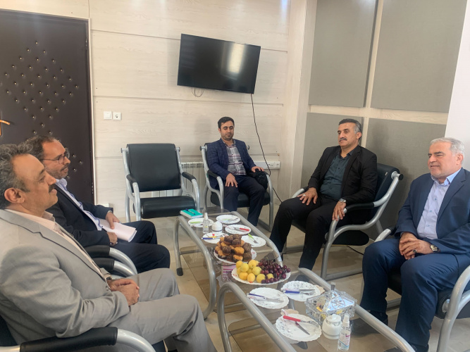 آموزش های مهارتی دانشگاه جامع علمی کاربردی در توانمند سازی مددجویان کمیته امداد اثرگذار است