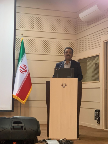 در کنار مرجعیت علمی باید مرجعیت مهارتی قرار گیرد