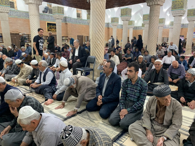 سخنرانی رئیس دانشگاه جامع علمی کاربردی استان کردستان پیش از خطبه های نماز جمعه شهرسنندج